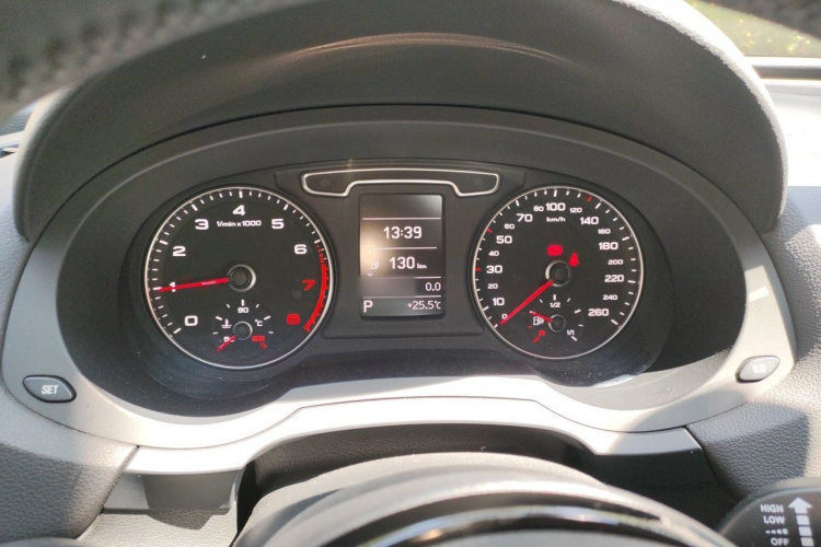 Audi Q3 2016 #16 Audi Q3 2016 صورة سيارة #16