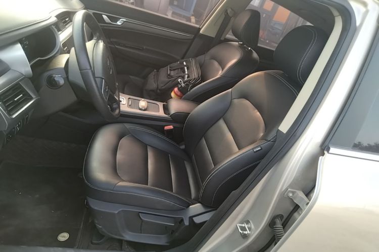 GEELY Emgrand GS 2017 #15 GEELY Emgrand GS 2017 car image #15