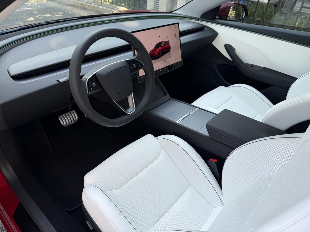Tesla Model 3 2026 #8 Tesla Model 3 2026 car image #8