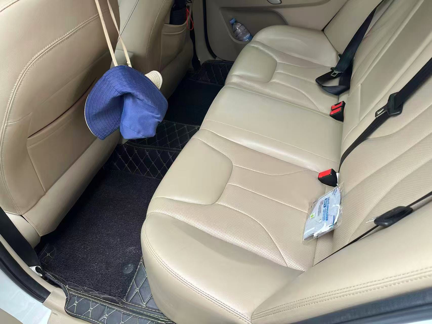 GEELY Emgrand 2017 car image #5