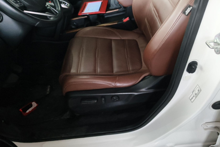Honda CR-V 2019 #15 Honda CR-V 2019 car image #15