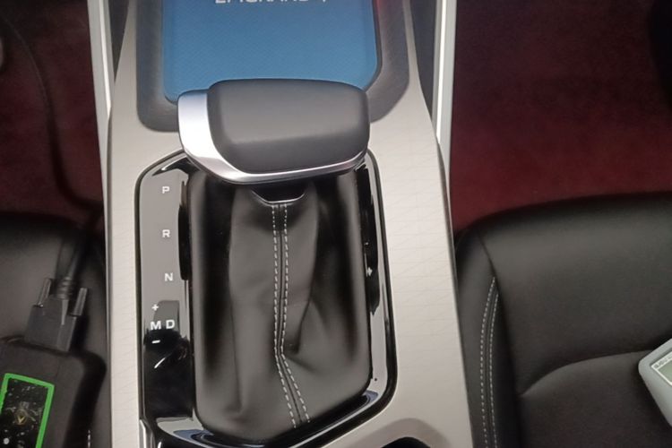 GEELY Emgrand 2024 car image #14