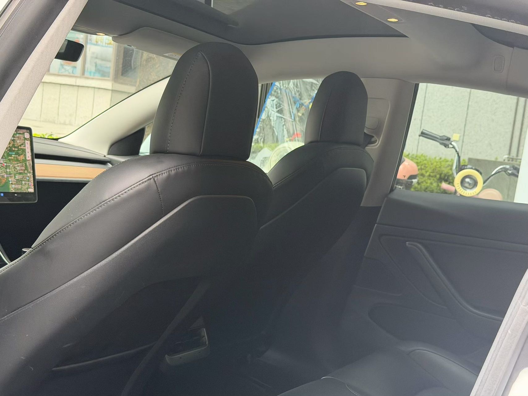 Tesla Model 3 2020 car image #6