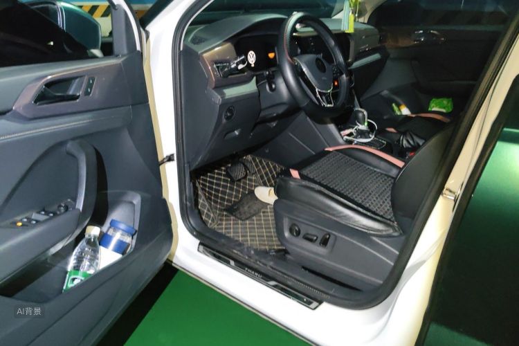 Volkswagen Tharu 2022 car image #18