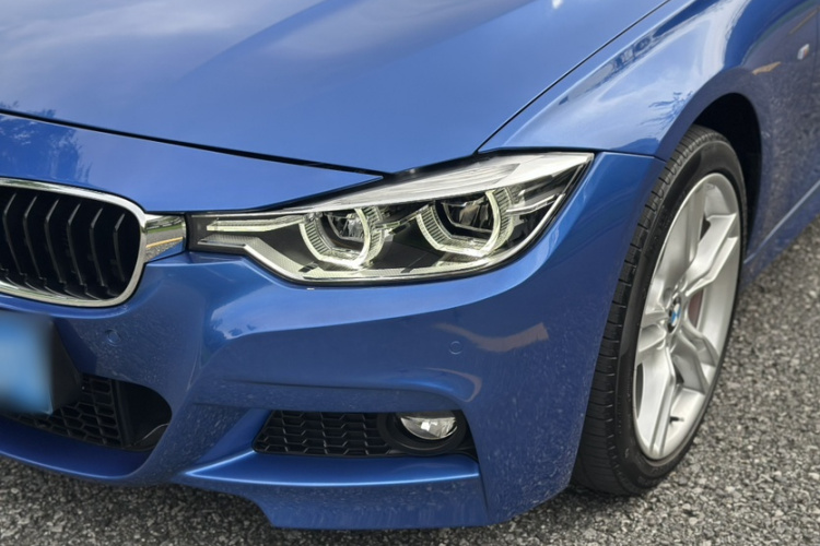BMW 3 Series 2017 #30 BMW 3 Series 2017 car image #30