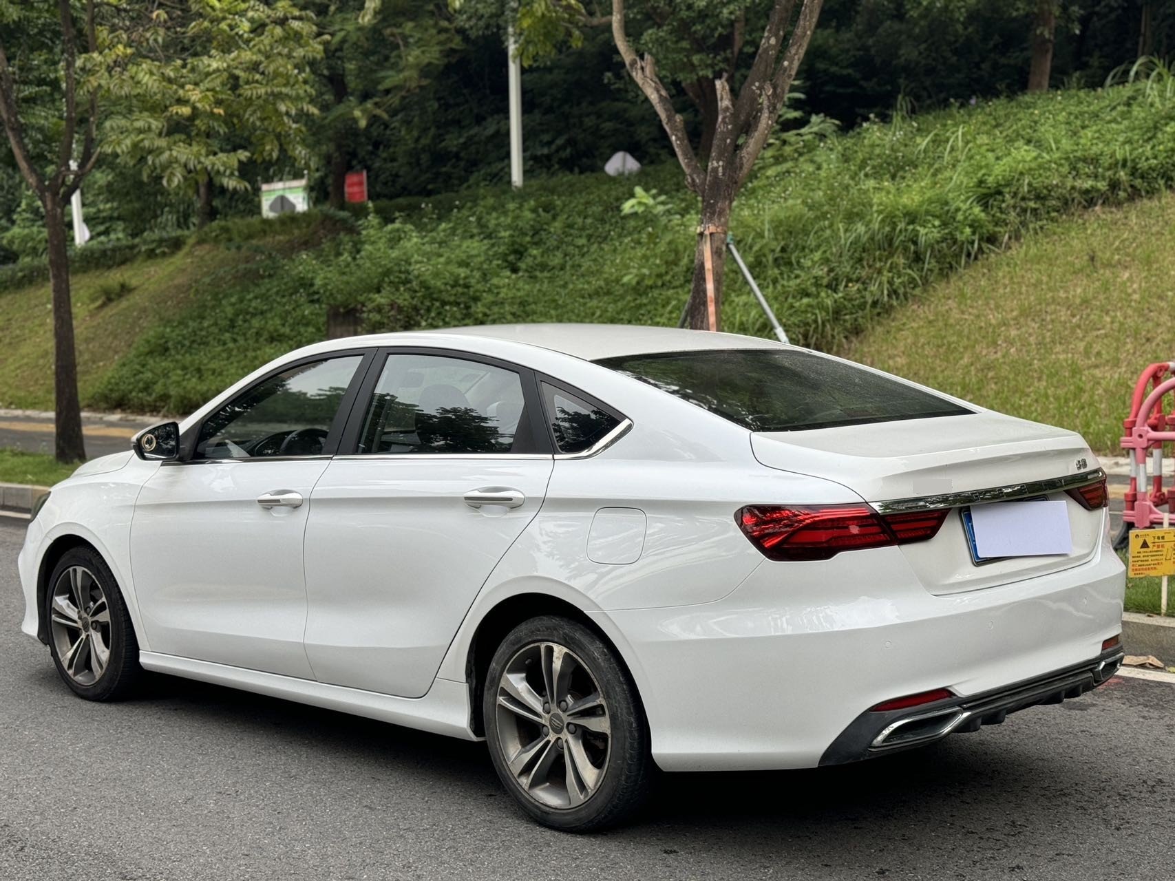 GEELY Binray 2019 #4 GEELY Binray 2019 car image #4