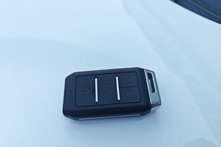 BYD Yuan New Energy 2019 imagen de coche #9