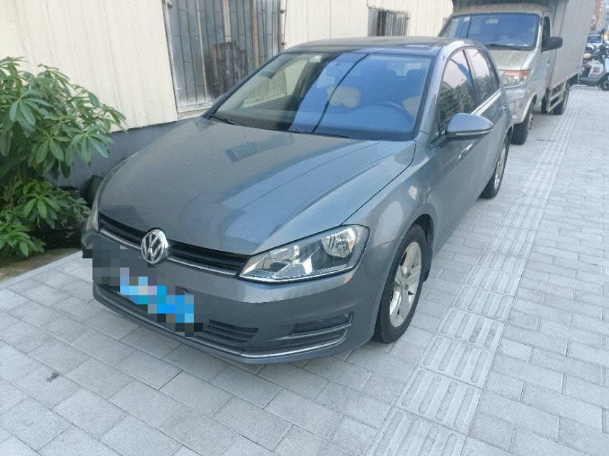 Volkswagen Golf 2014 car image 