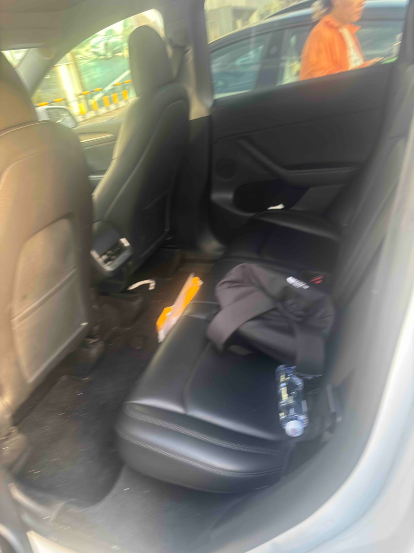 Tesla Model Y 2021 car image #4