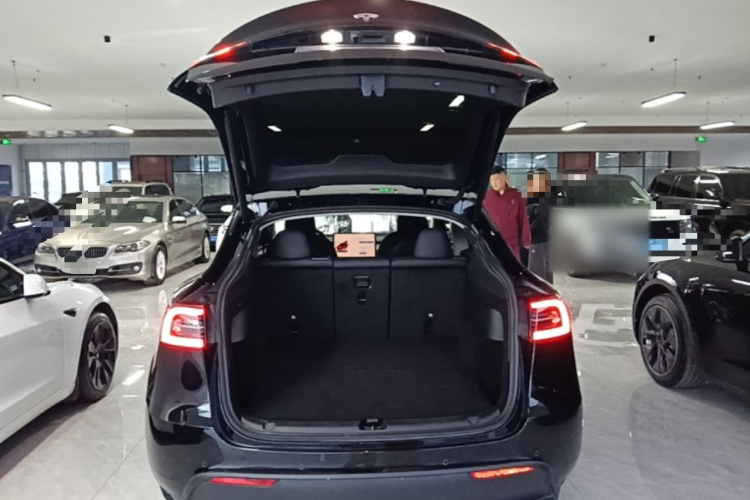 Tesla Model Y 2023 #19 Tesla Model Y 2023 imagen de coche #19