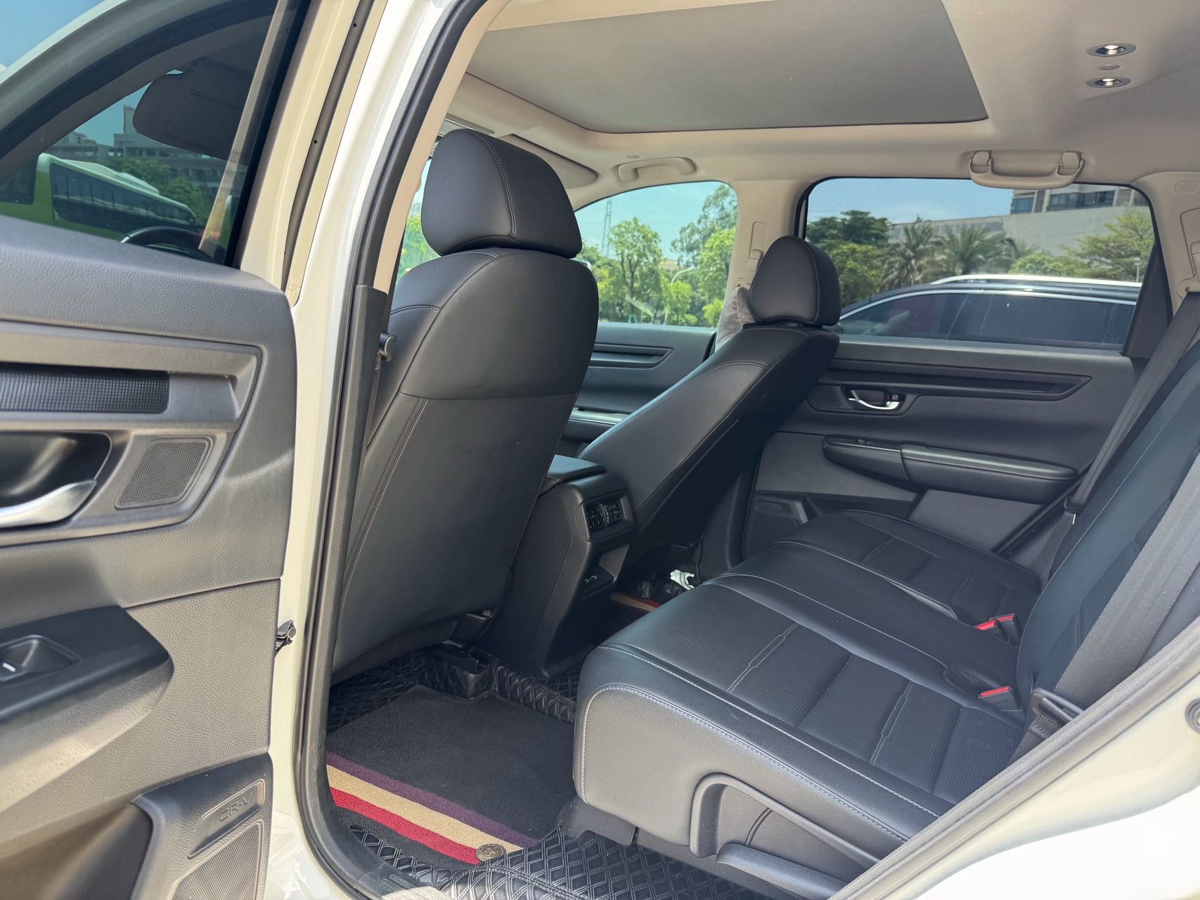 Honda CR-V 2023 car image #4