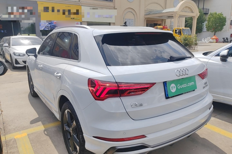 Audi Q3 2023 #5 Audi Q3 2023 car image #5