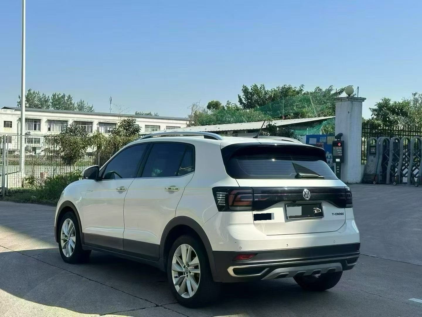 Volkswagen T-Cross 2020 #6 Volkswagen T-Cross 2020 car image #6