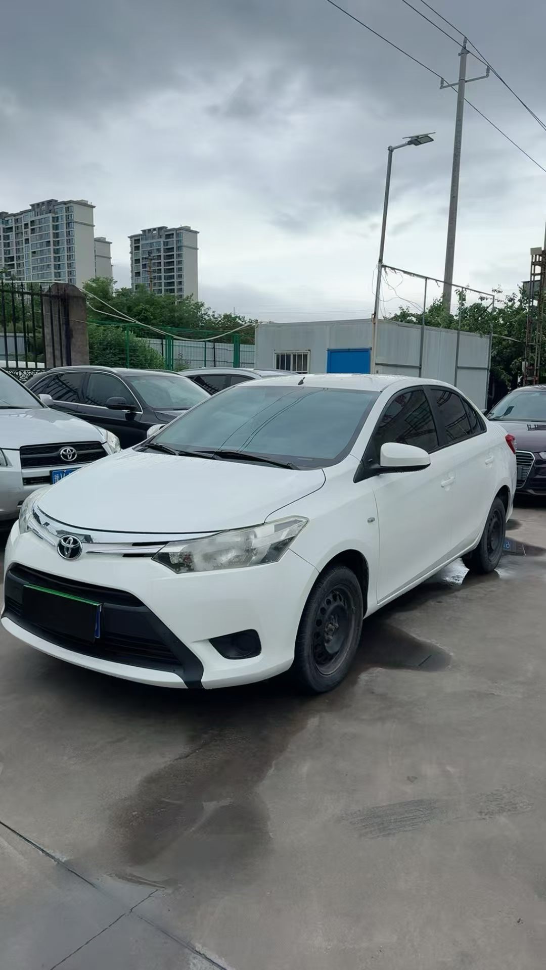 Toyota Vios 2015 Toyota Vios 2015 car image