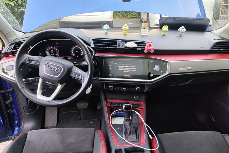 Audi Q3 2019 #11 Audi Q3 2019 car image #11