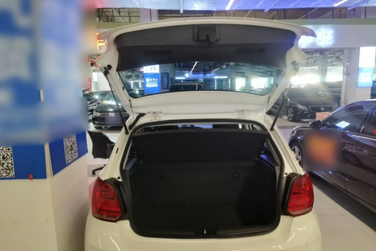 Volkswagen Polo 2017 #19 Volkswagen Polo 2017 car image #19