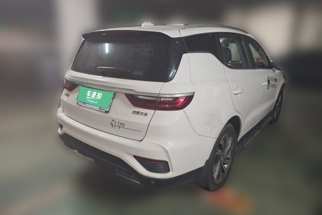 GEELY Vision X6 2020 car image #4
