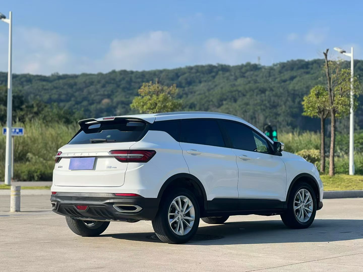 GEELY Coolray 2020 صورة سيارة #7