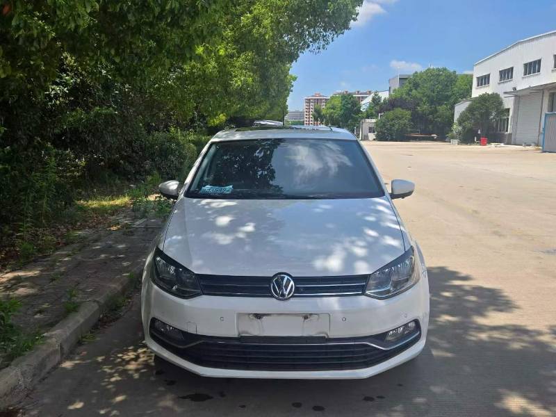 Volkswagen Polo 2015 #2 Volkswagen Polo 2015 car image #2