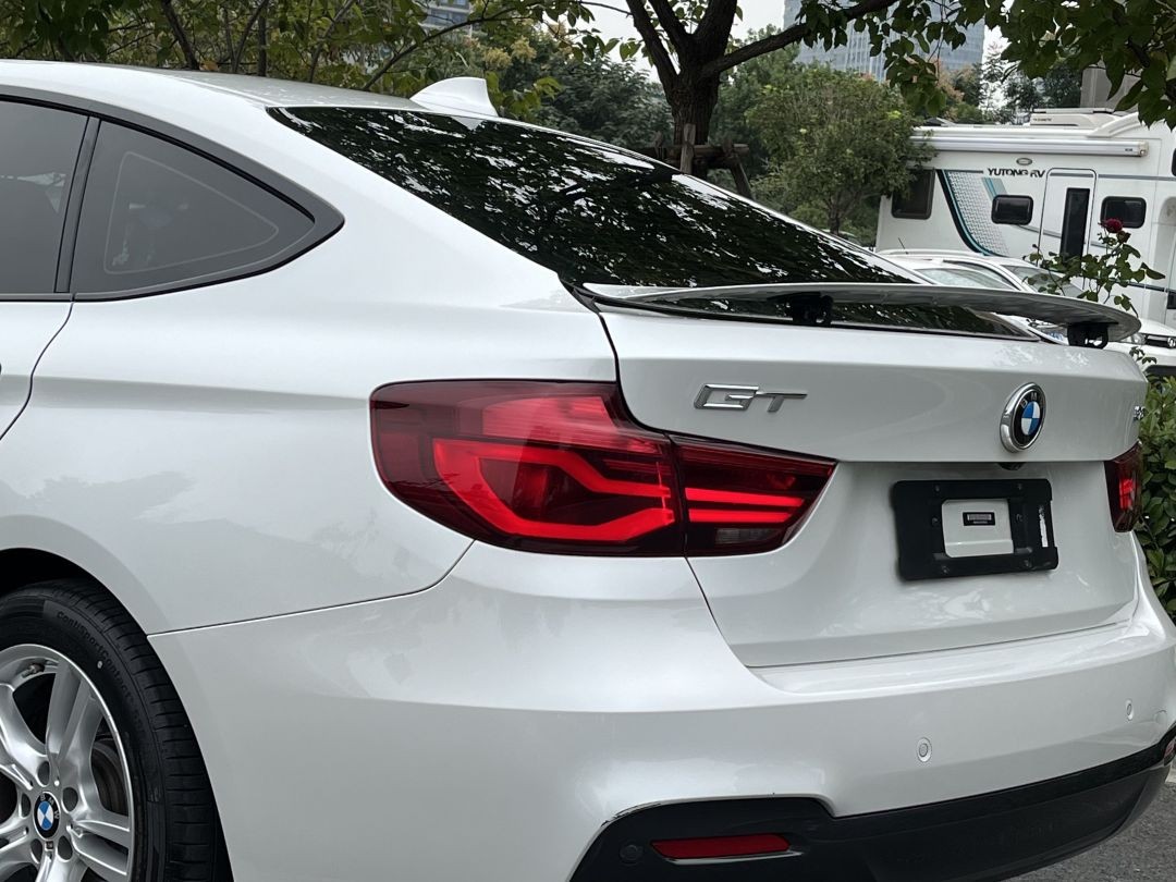 BMW 3 Series GT 2019 #9 BMW 3 Series GT 2019 car image #9