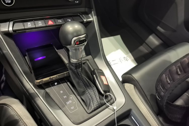 Audi Q3 2024 immagine di auto #14