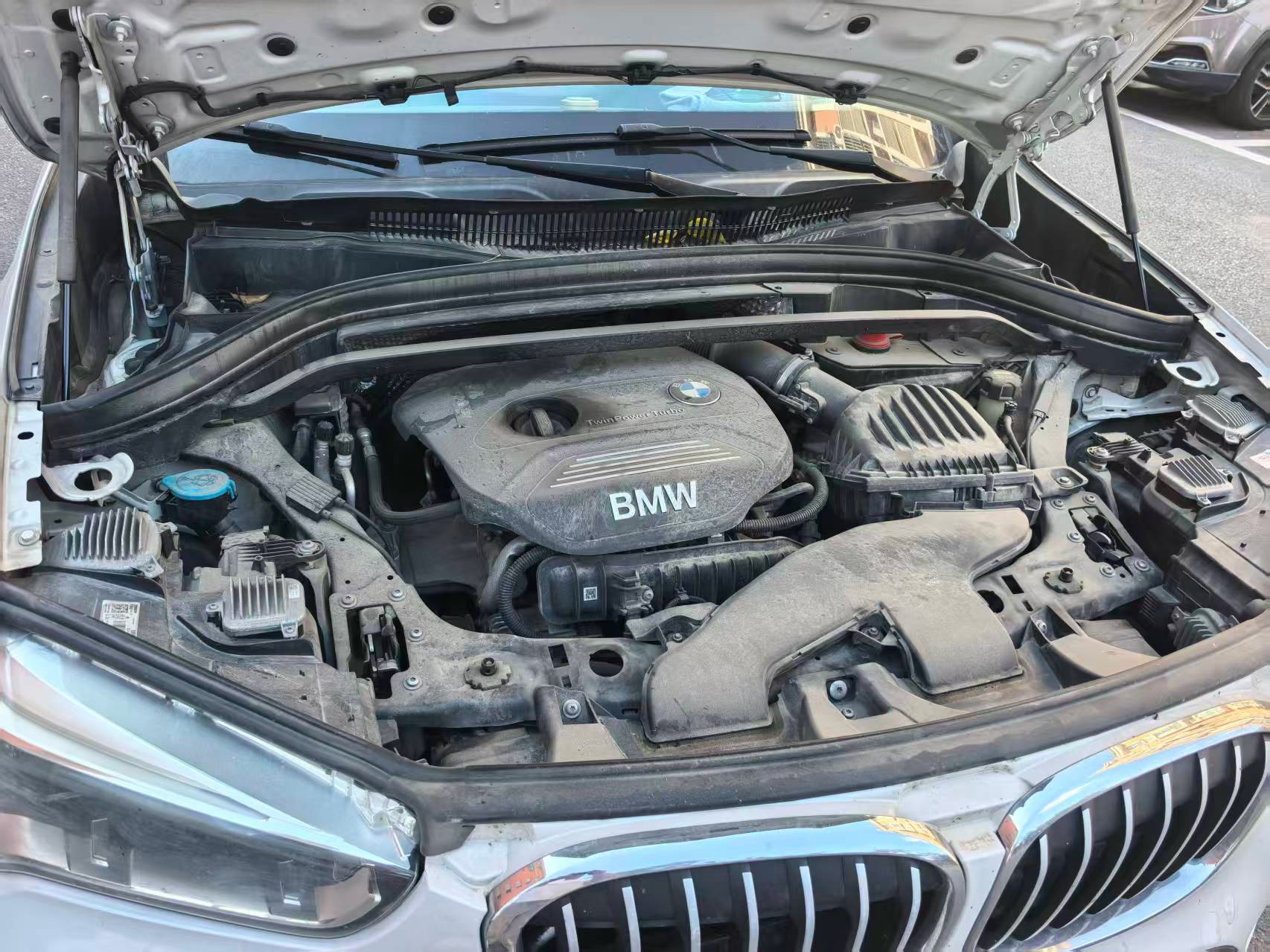2016 imagem de carro #6