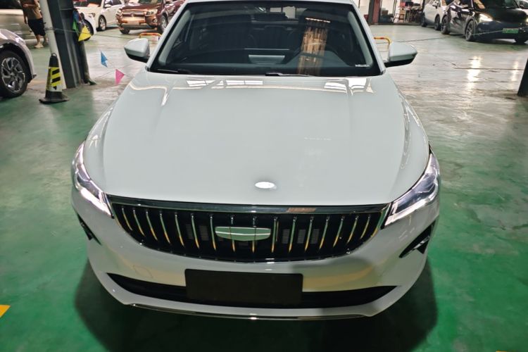 GEELY Emgrand 2025 car image #3