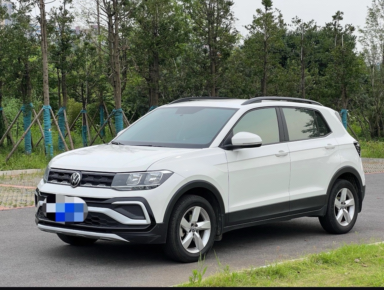 Volkswagen T-Cross 2021 immagine di auto 