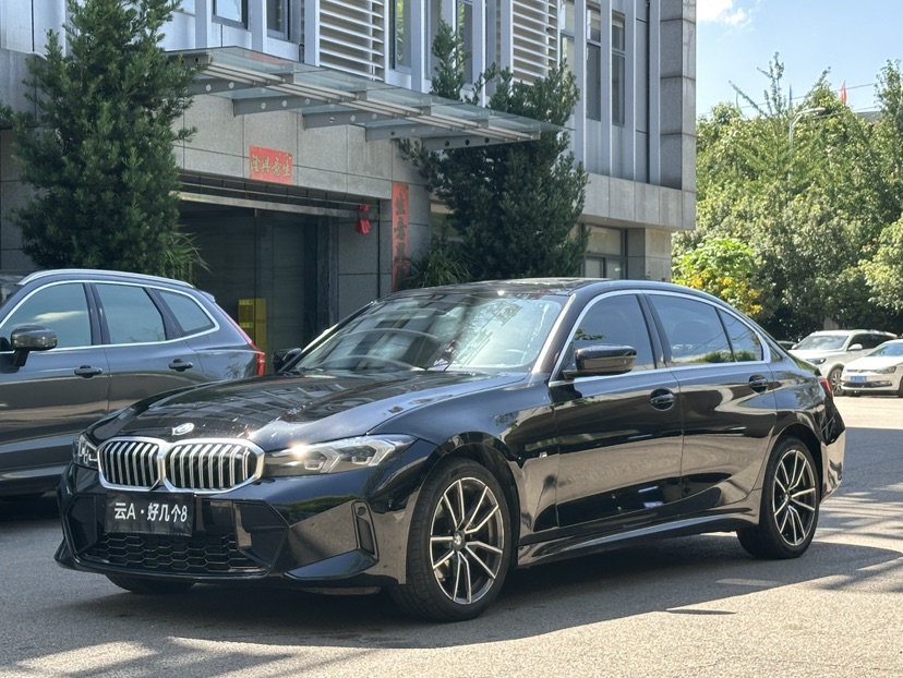 BMW 3 Series 2023 BMW 3 Series 2023 car image