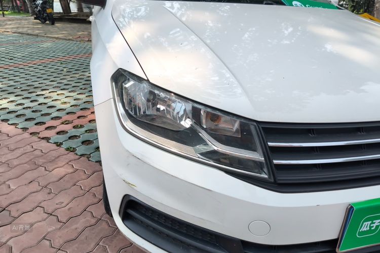 Volkswagen Santana 2018 car image #8