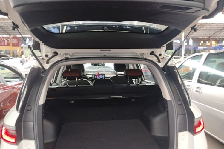 GEELY Vision X6 2020 car image #19