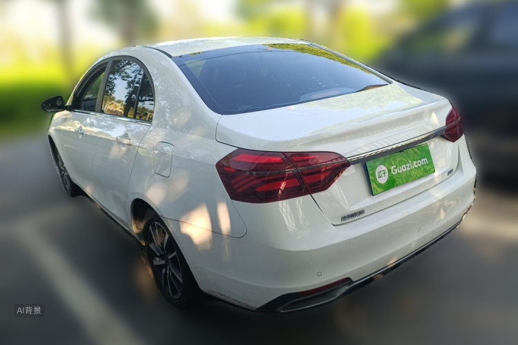 GEELY Emgrand 2019 car image #5
