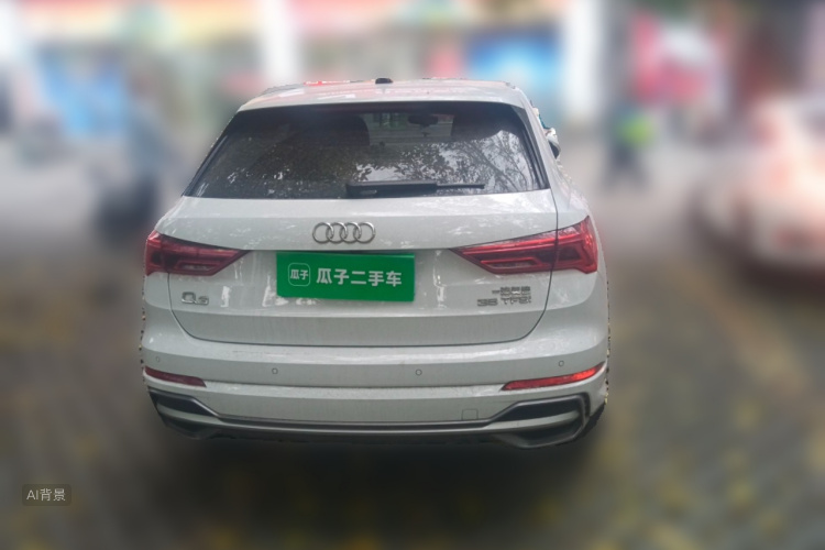 Audi Q3 2022 car image #6
