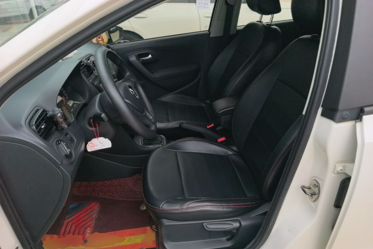 Volkswagen Polo 2017 #15 Volkswagen Polo 2017 car image #15