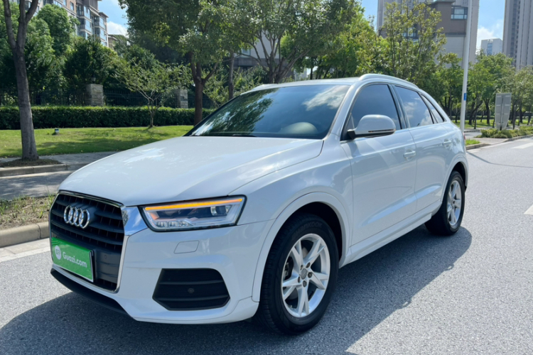 Audi Q3 2018 #2 Audi Q3 2018 car image #2