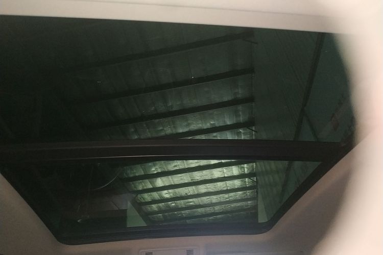 Volkswagen T-Cross 2021 car image #18