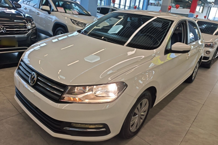 Volkswagen Santana 2020 car image #2