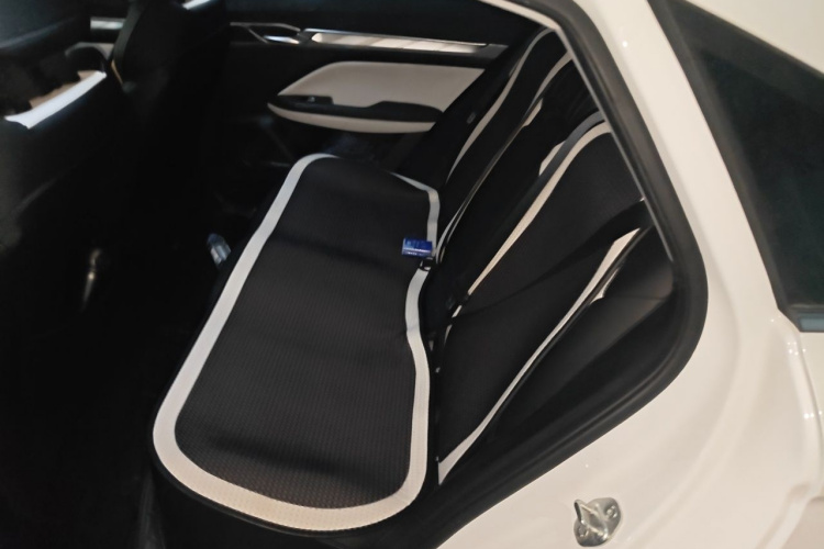 GEELY Emgrand L 2022 imagen de coche #10