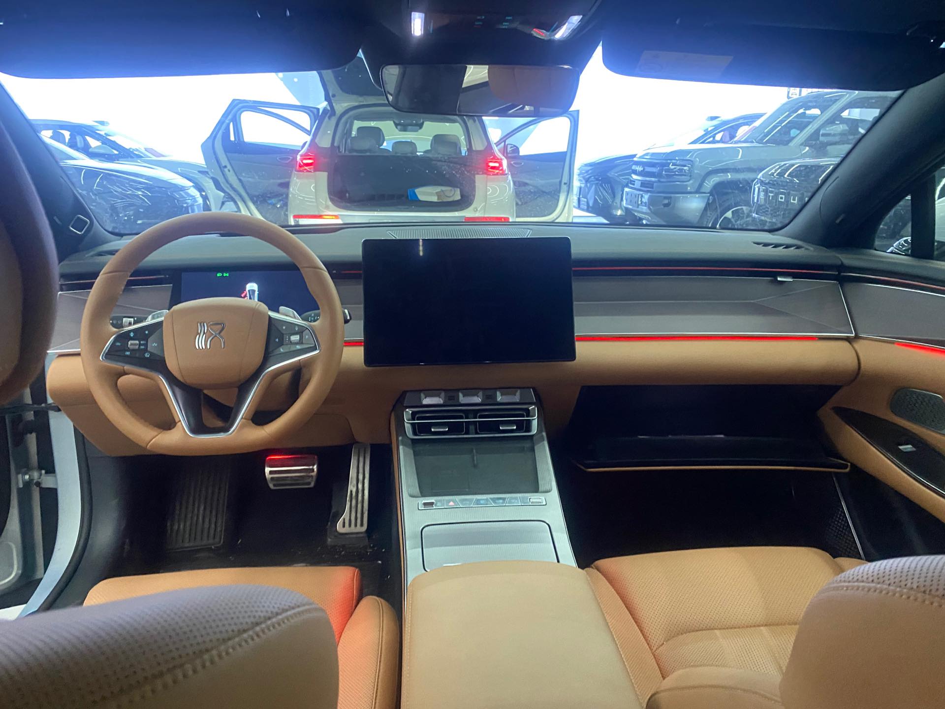 比亚迪 汉L 2025 汽车图片 #9