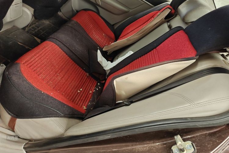 GEELY Emgrand 2014 car image #19