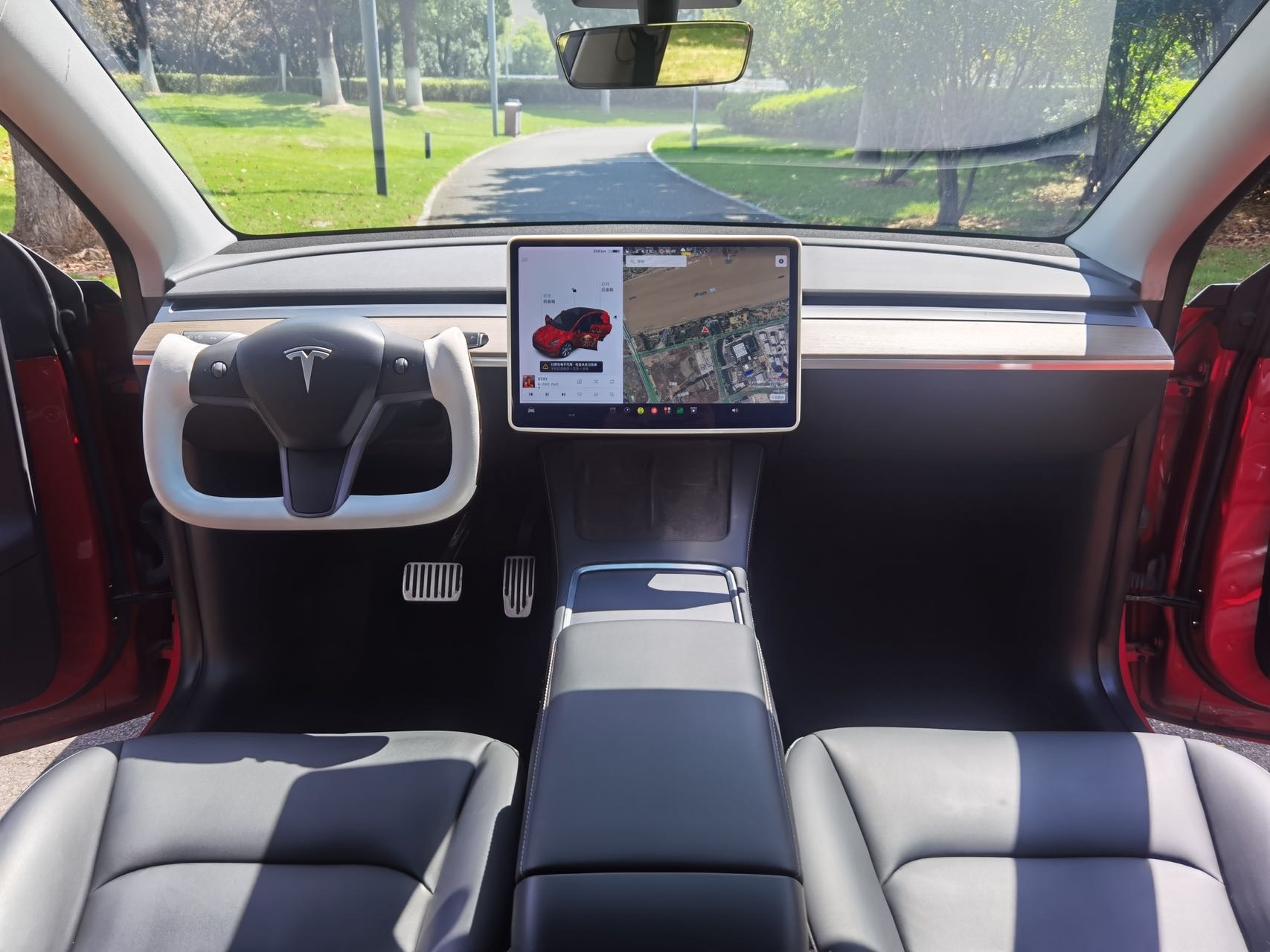 Tesla Model Y 2021 #5 Tesla Model Y 2021 car image #5