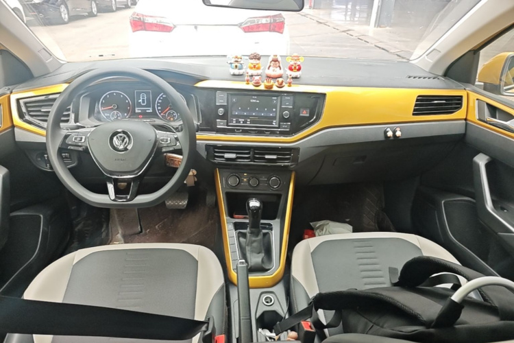 Volkswagen Polo 2020 car image #10