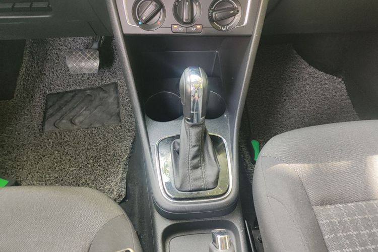 Volkswagen Polo 2018 #18 Volkswagen Polo 2018 car image #18