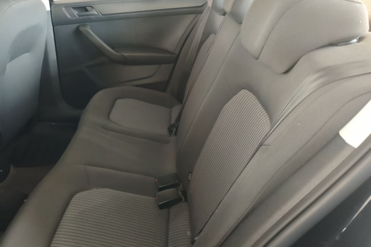 Volkswagen Santana 2021 car image #17