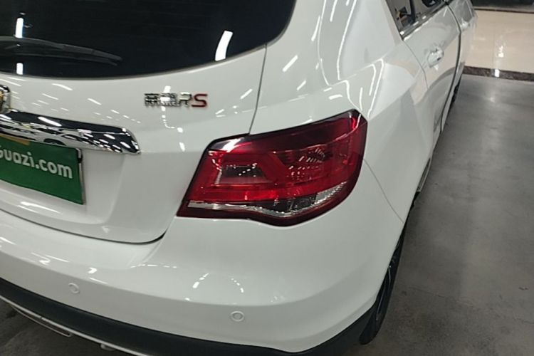 GEELY Emgrand 2017 #8 GEELY Emgrand 2017 car image #8