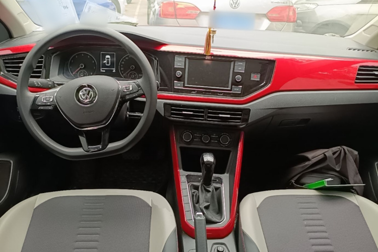 Volkswagen Polo 2020 car image #10