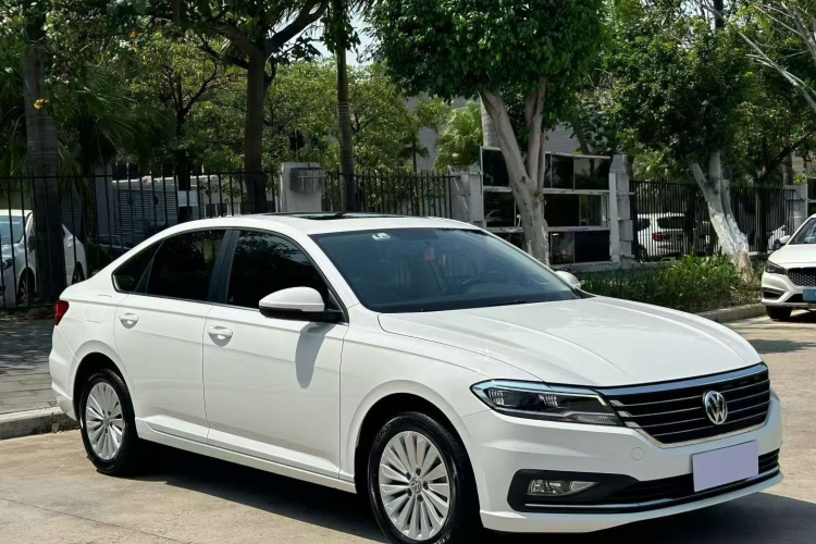 Volkswagen Lavida 2021 car image #4