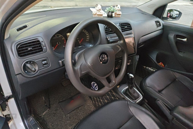 Volkswagen Polo 2019 #12 Volkswagen Polo 2019 car image #12