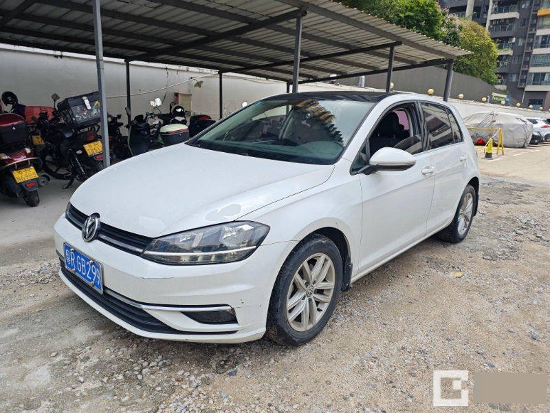 2018 2018 car image