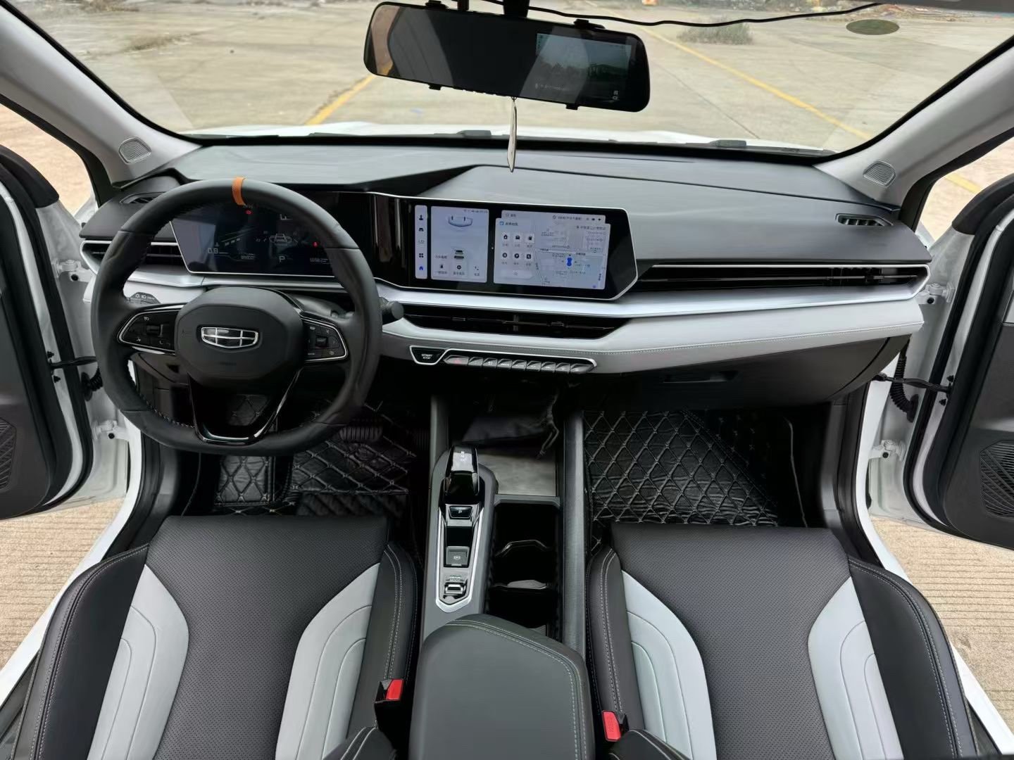 GEELY Binray 2023 car image #3